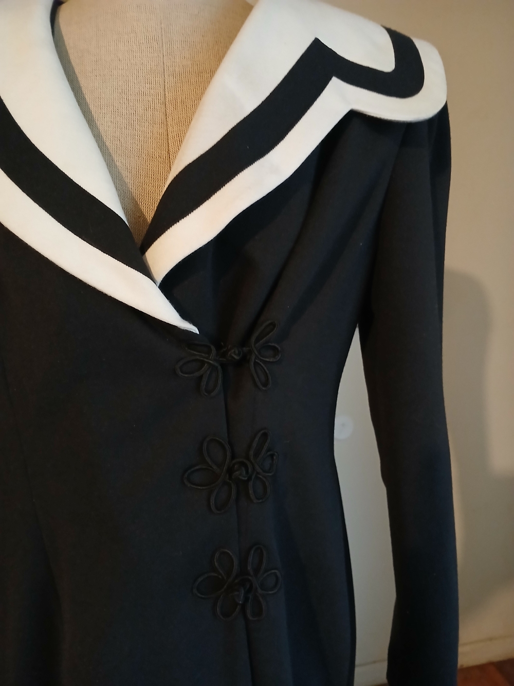 Vintage Leslie Fay Black Dress with White Trim Sailor Collar